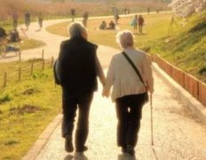 �Ӽ����� ���ձ�ѧʲô��